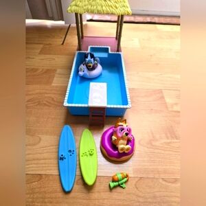 Bluey and Bingo Pool Playset